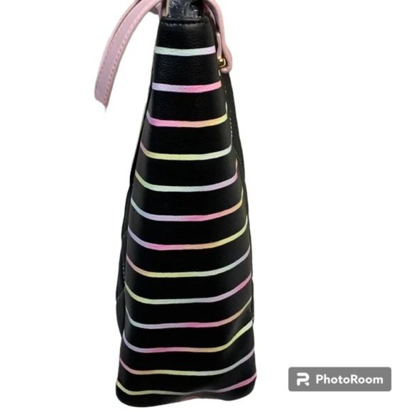 Betsey x Betsey Johnson black & rainbow heart quilted tote bag NWT - Picture 4 of 9